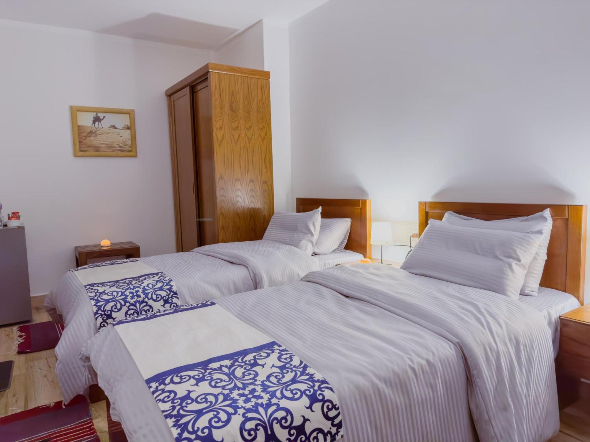 Royal Crown Hotel Giza Pyramids View Kafret el-Gabal Cameră foto